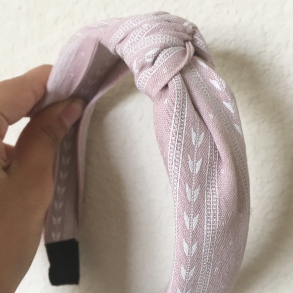 Cute Pink Headband! - Picture 2 of 4